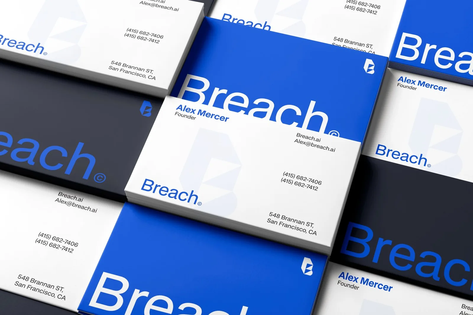 Breach, tisak i odjeća